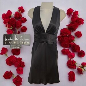 Vintage Nicole Miller 100% Silk Black Halter Deep V Mini Dress Size 4 Cocktail